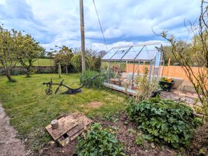 Photo 23- click for photo gallery